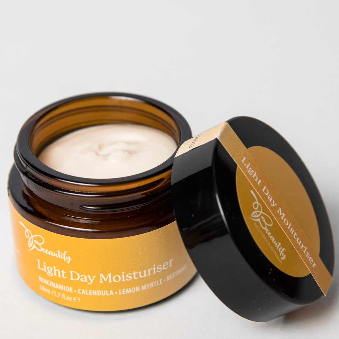 Light Day Honey Moisturiser